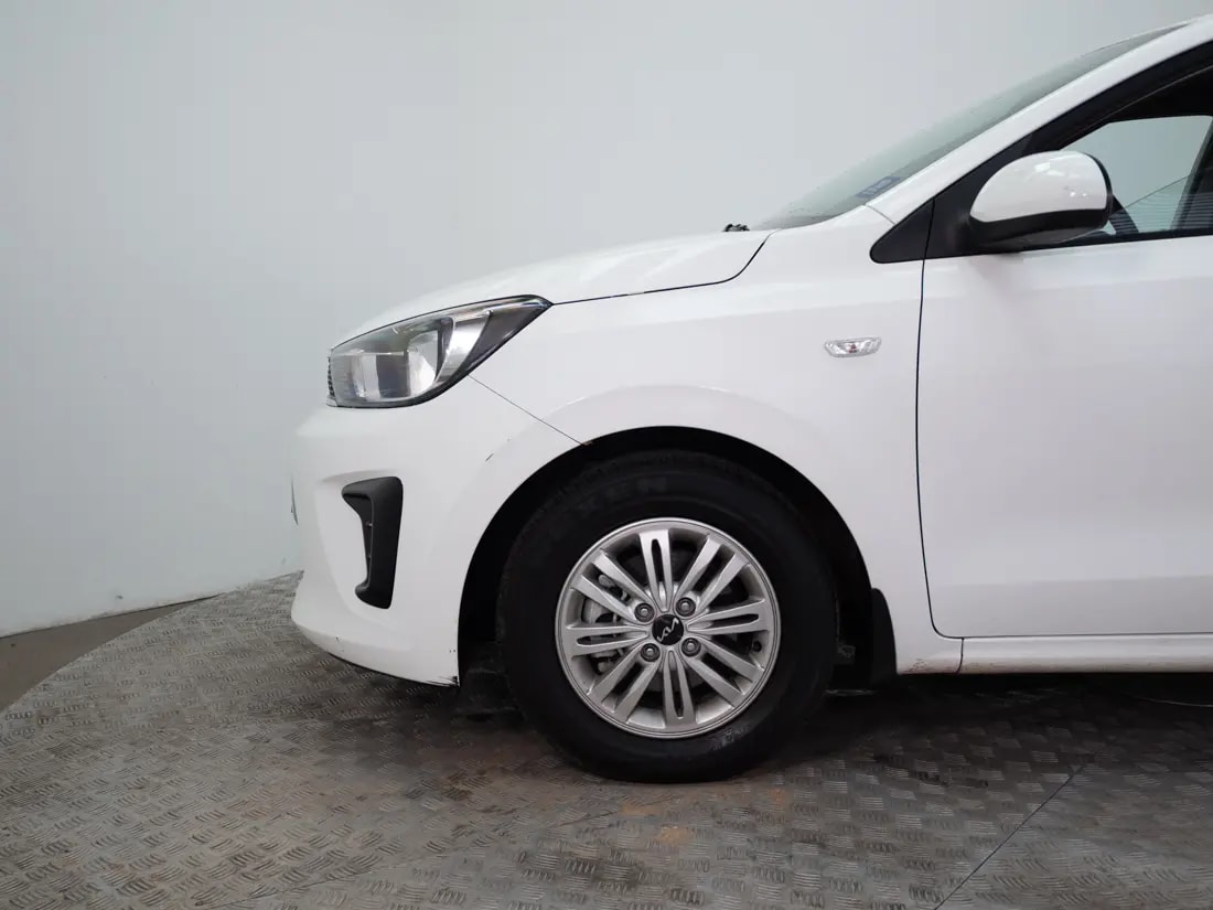 Kia Soluto Soluto 1.4 Lx Ac Mt año 2024