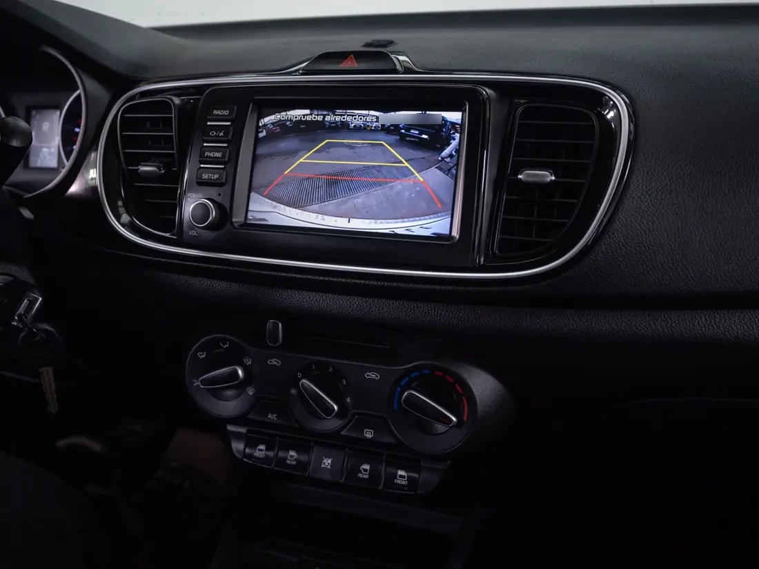 Kia Soluto Soluto 1.4 Lx Ac Mt año 2024