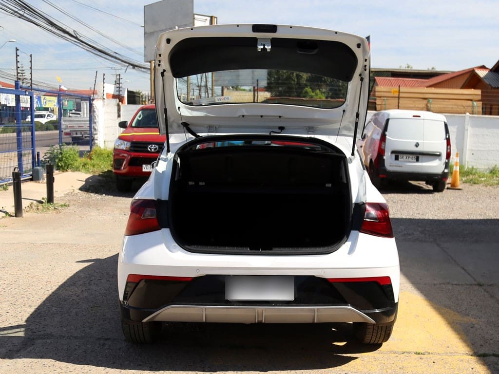 Hyundai I20 Mt 1.4 año 2025
