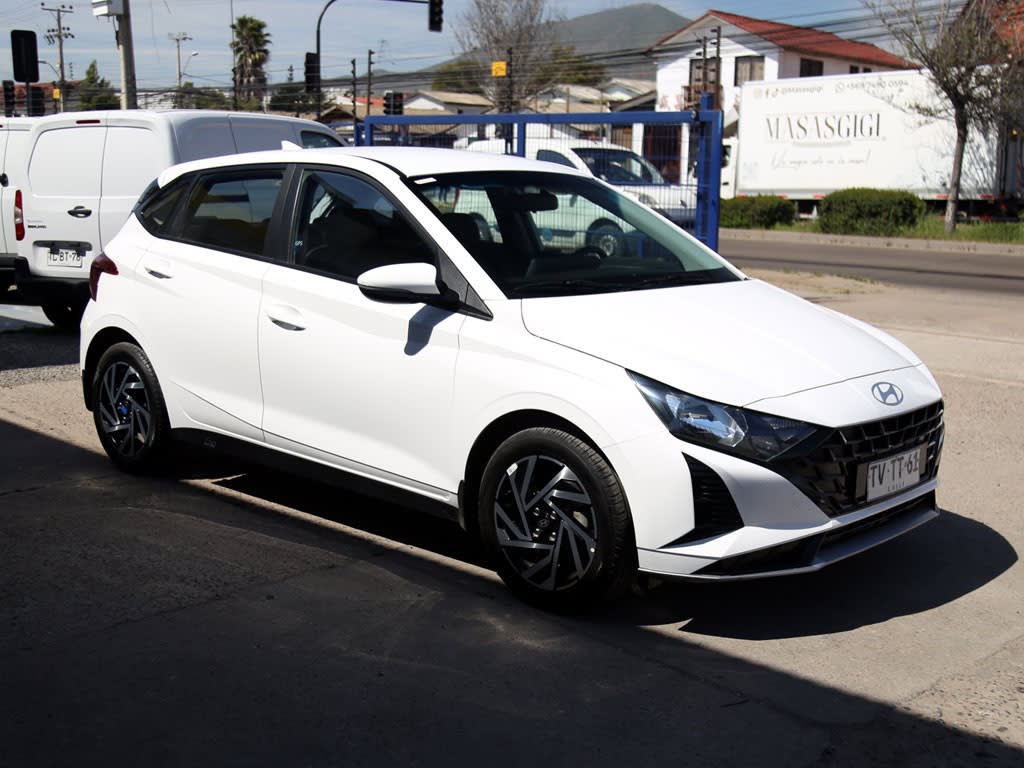 Hyundai I20 1.4 Mt año 2025