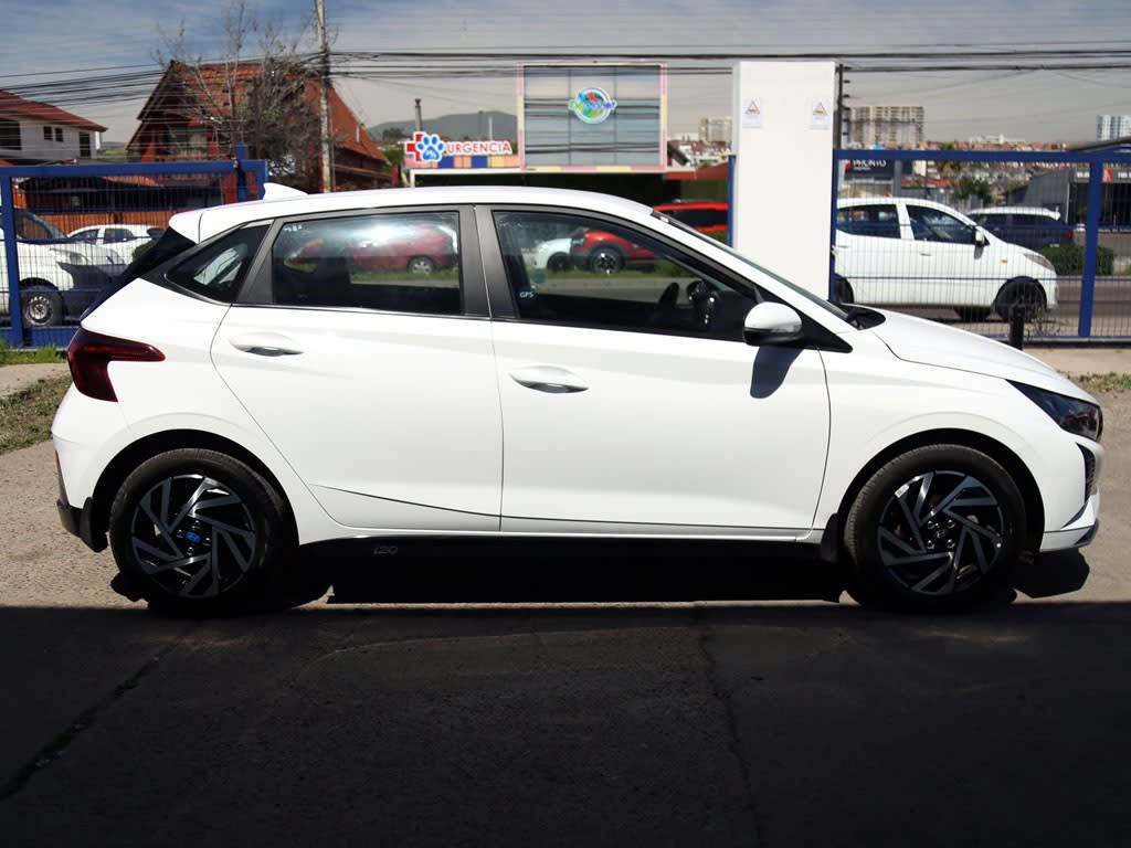 Hyundai I20 1.4 Mt año 2025