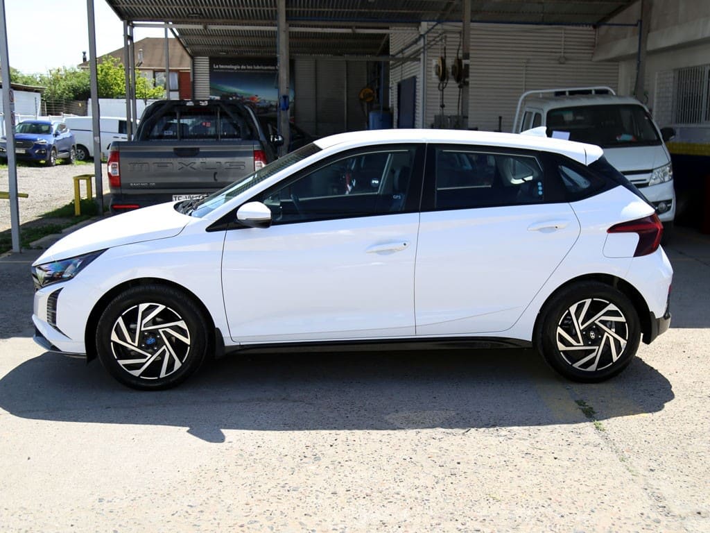 Hyundai I20 1.4 Mt año 2025