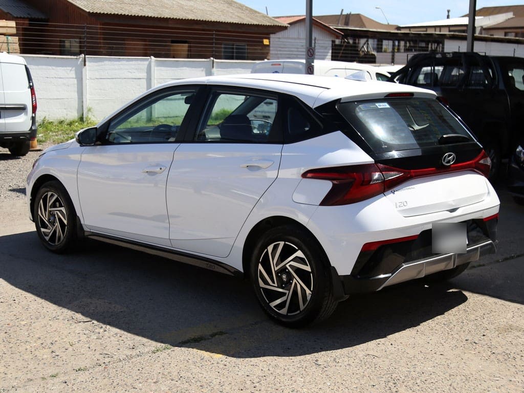 Hyundai I20 1.4 Mt año 2025