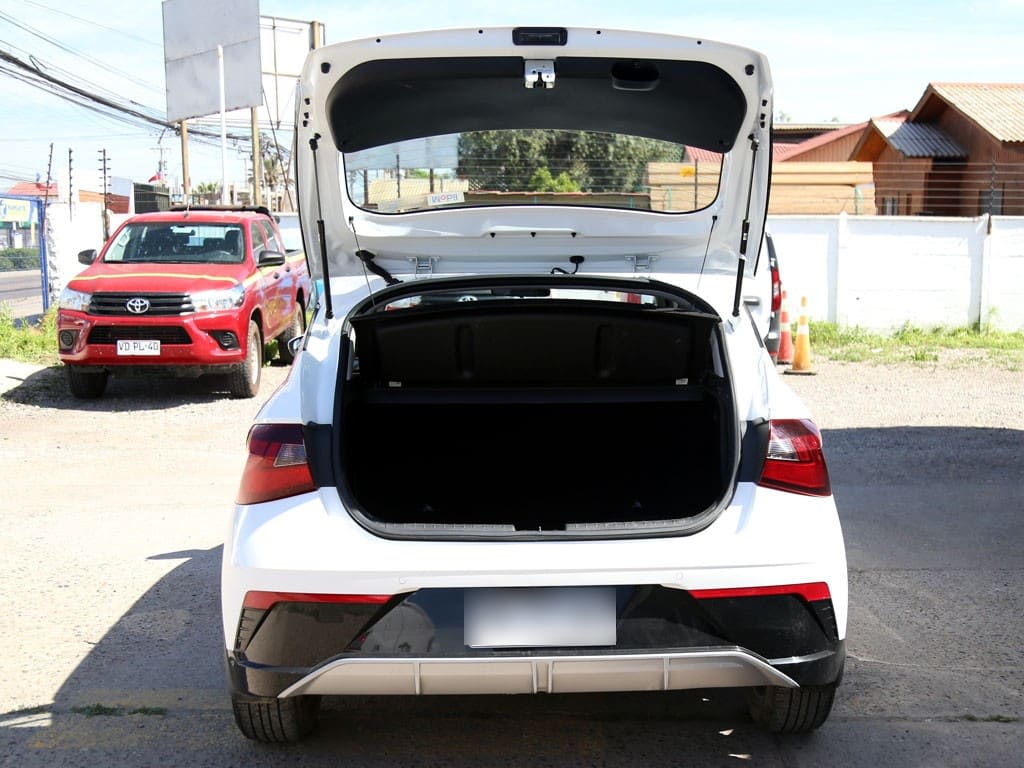 Hyundai I20 1.4 Mt año 2025