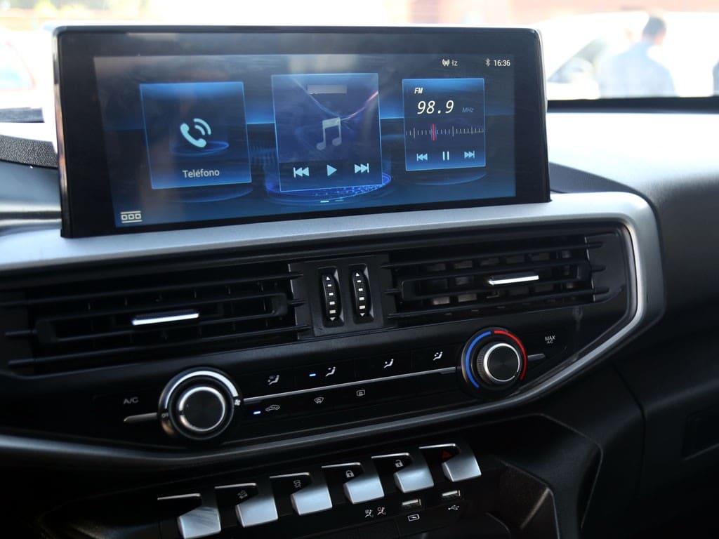 Peugeot Landtrek Mt 1.9 Diesel año 2023