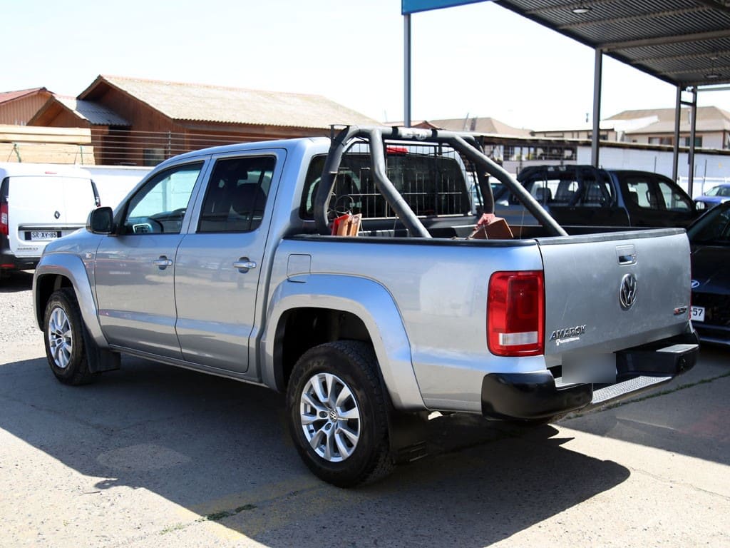Volkswagen Amarok 2.0 Trendline Diesel 4x4 Mt año 2023