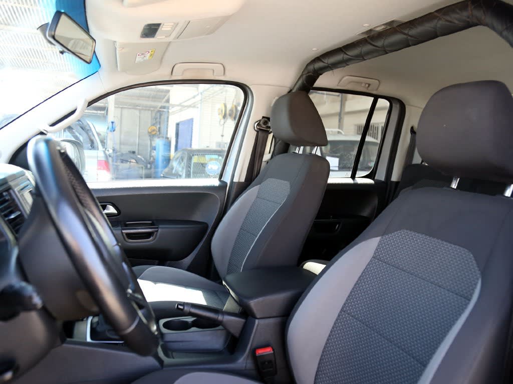 Volkswagen Amarok 2.0 Trendline Diesel 4x4 Mt año 2023