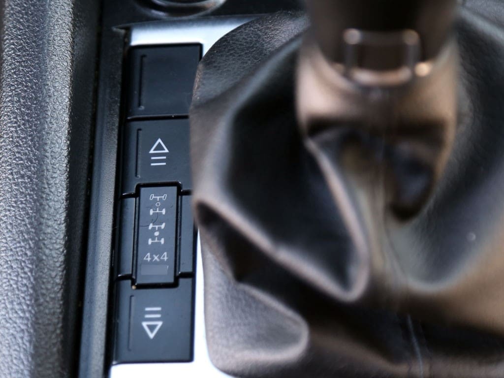 Volkswagen Amarok 2.0 Trendline Diesel 4x4 Mt año 2023