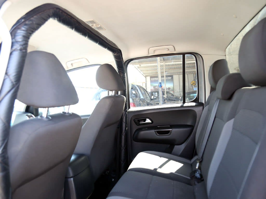 Volkswagen Amarok 2.0 Trendline Diesel 4x4 Mt año 2023