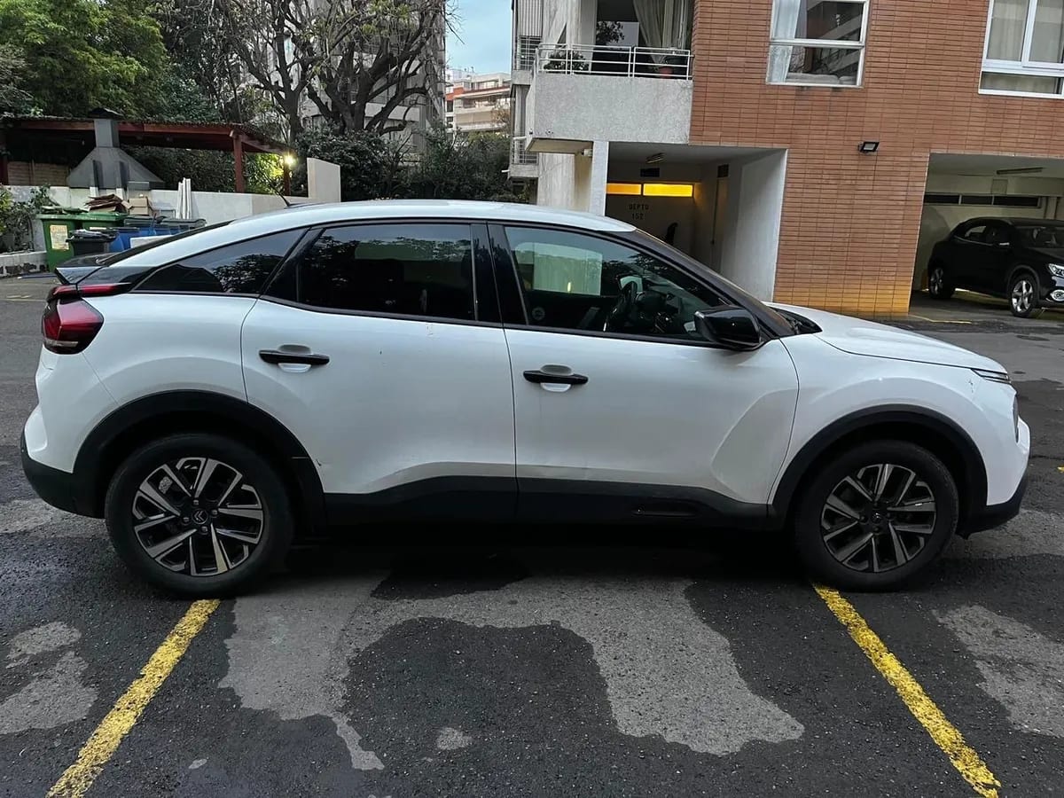 CITROEN C-4 1.2 Puretech 130 S&s Eat8 Shine At año 2022