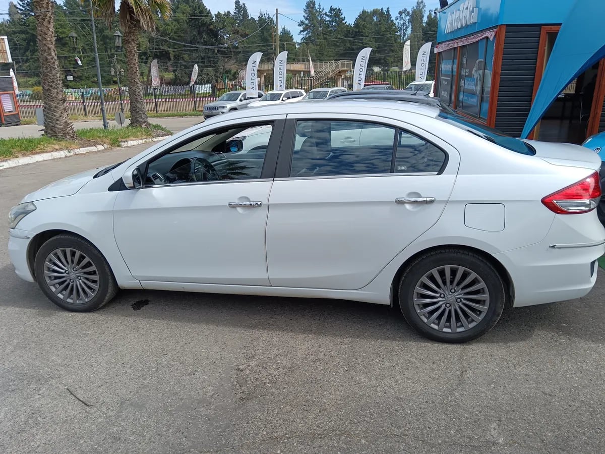 SUZUKI CIAZ 1.4 G Gl Bt 4p At año 2018