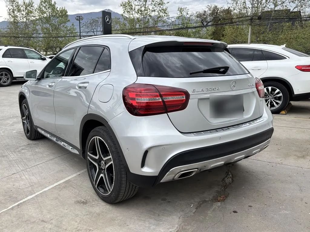 Mercedes-Benz Gla 220 D Diesel año 2018