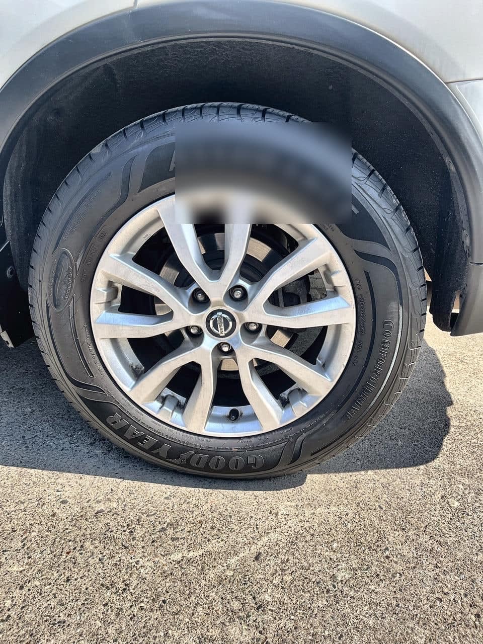 NISSAN X-TRAIL 2.5 Sense Cvt At año 2018