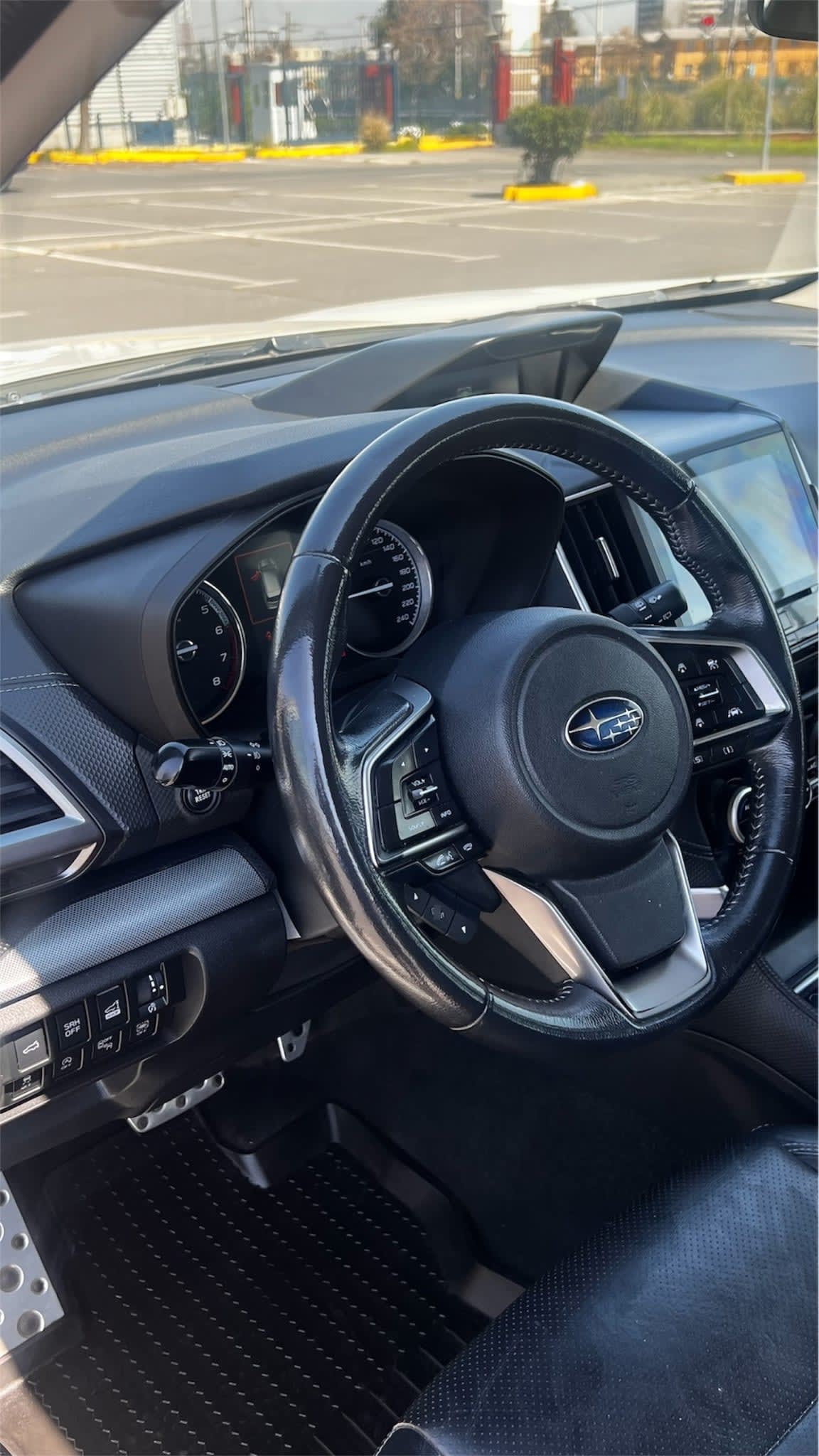 SUBARU FORESTER 2.0 Awd Limited Es At 4x4 año 2021