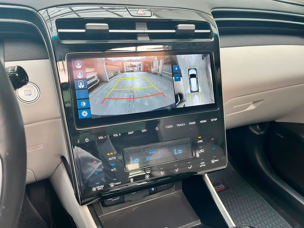 Hyundai Tucson 1.6t Nx4 Hev Value At año 2024