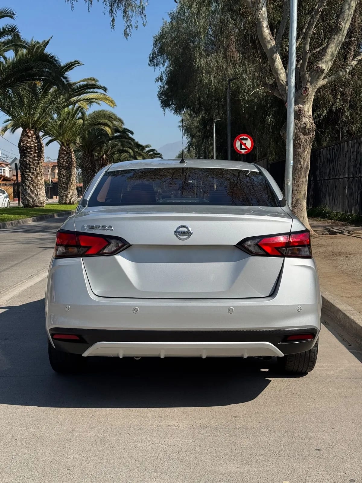 Nissan Versa 1.6 Advance Mt año 2023