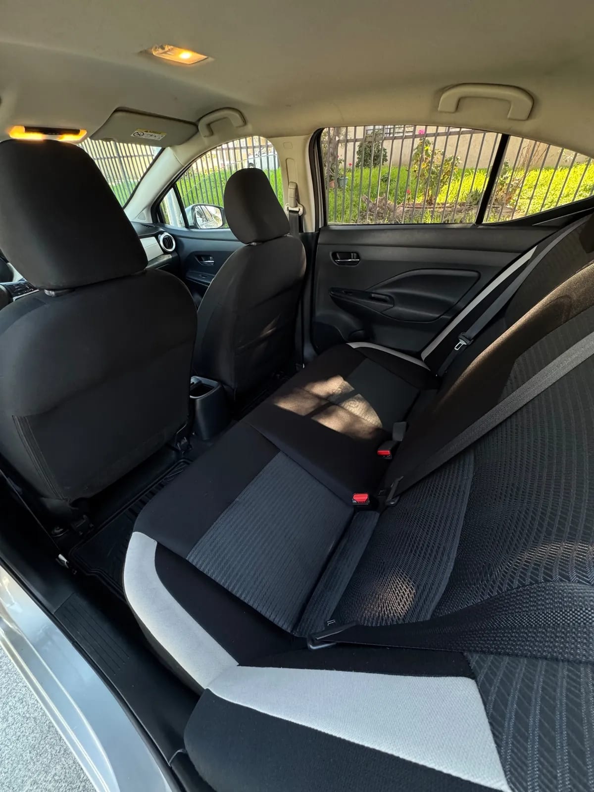 Nissan Versa 1.6 Advance Mt año 2023