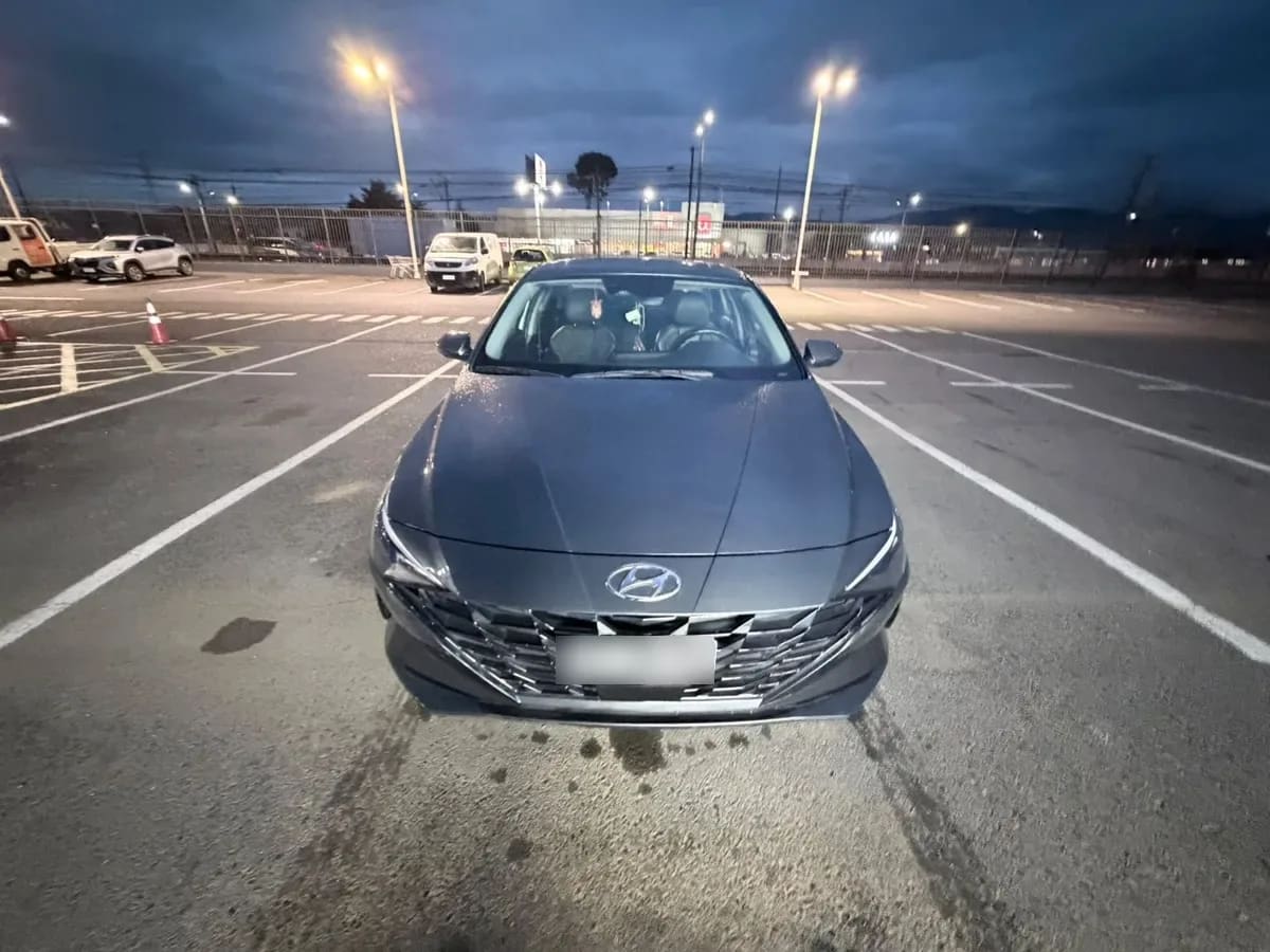 Hyundai ELANTRA 2.0 Cn7 Premium At año 2022