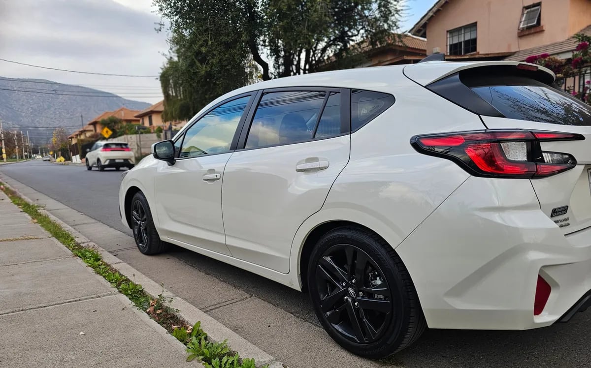 SUBARU IMPREZA 2.0 Awd Dynamic At 4x4 año 2025