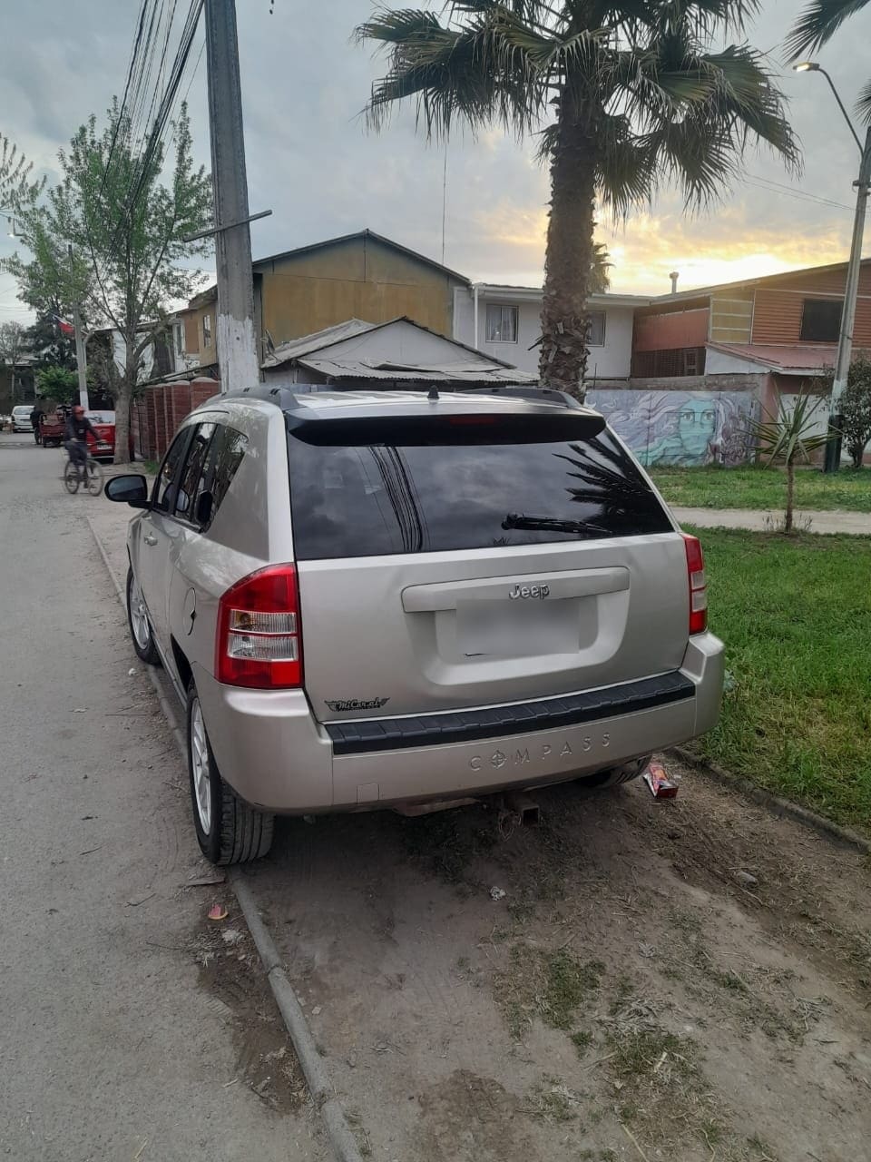 JEEP COMPASS 2.4 70th Anniversary L Cvt At año 2011