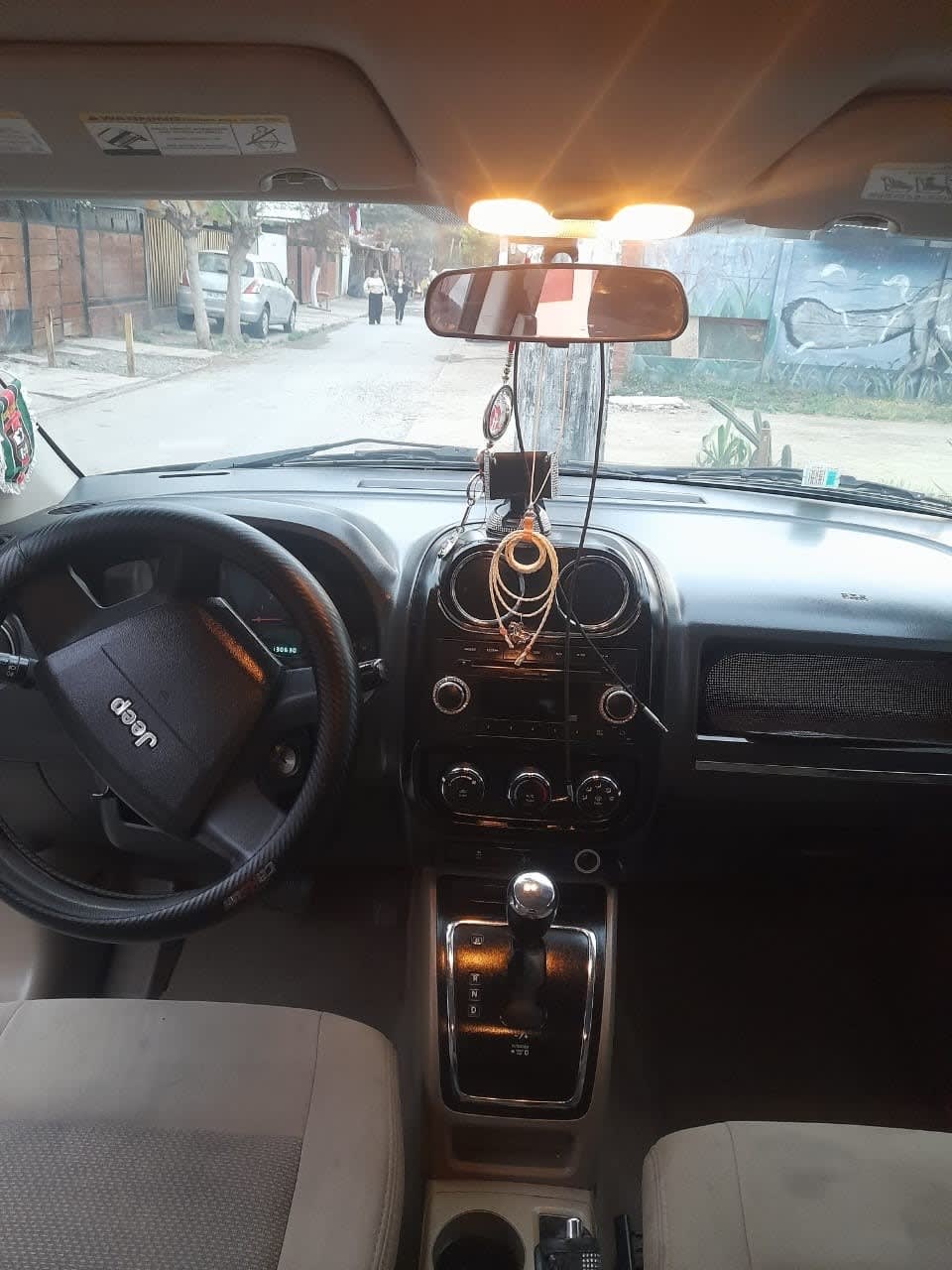 JEEP COMPASS 2.4 70th Anniversary L Cvt At año 2011