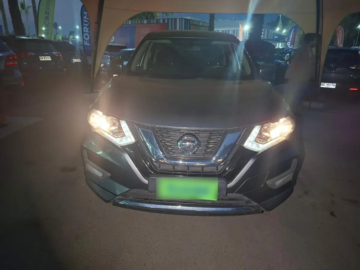 Nissan X-Trail 2.5 Sense Mc 4x2 Cvt At 5p año 2022