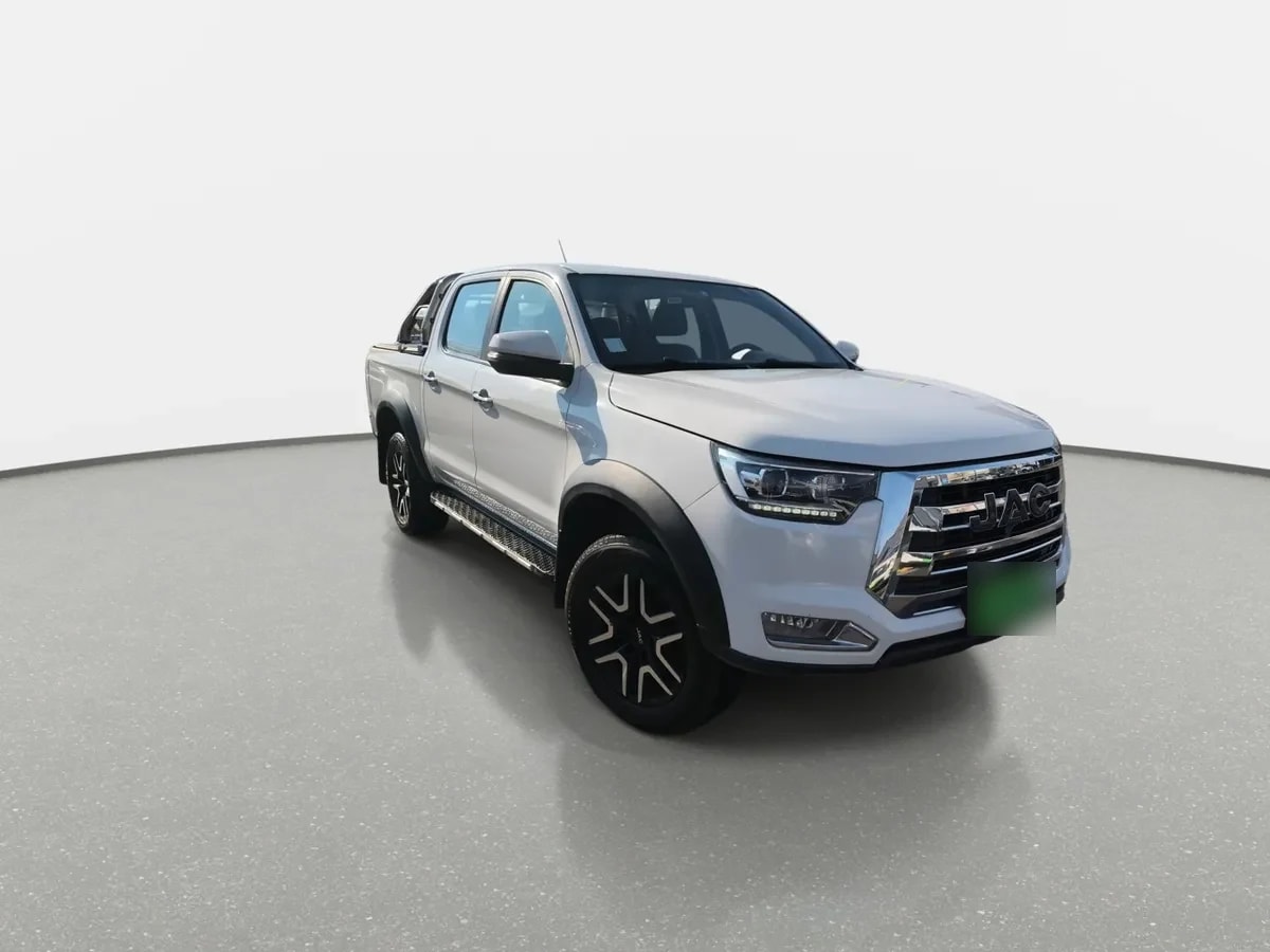 JAC T8 2.0 Comfort 4x2 Diesel Mt 4p año 2022