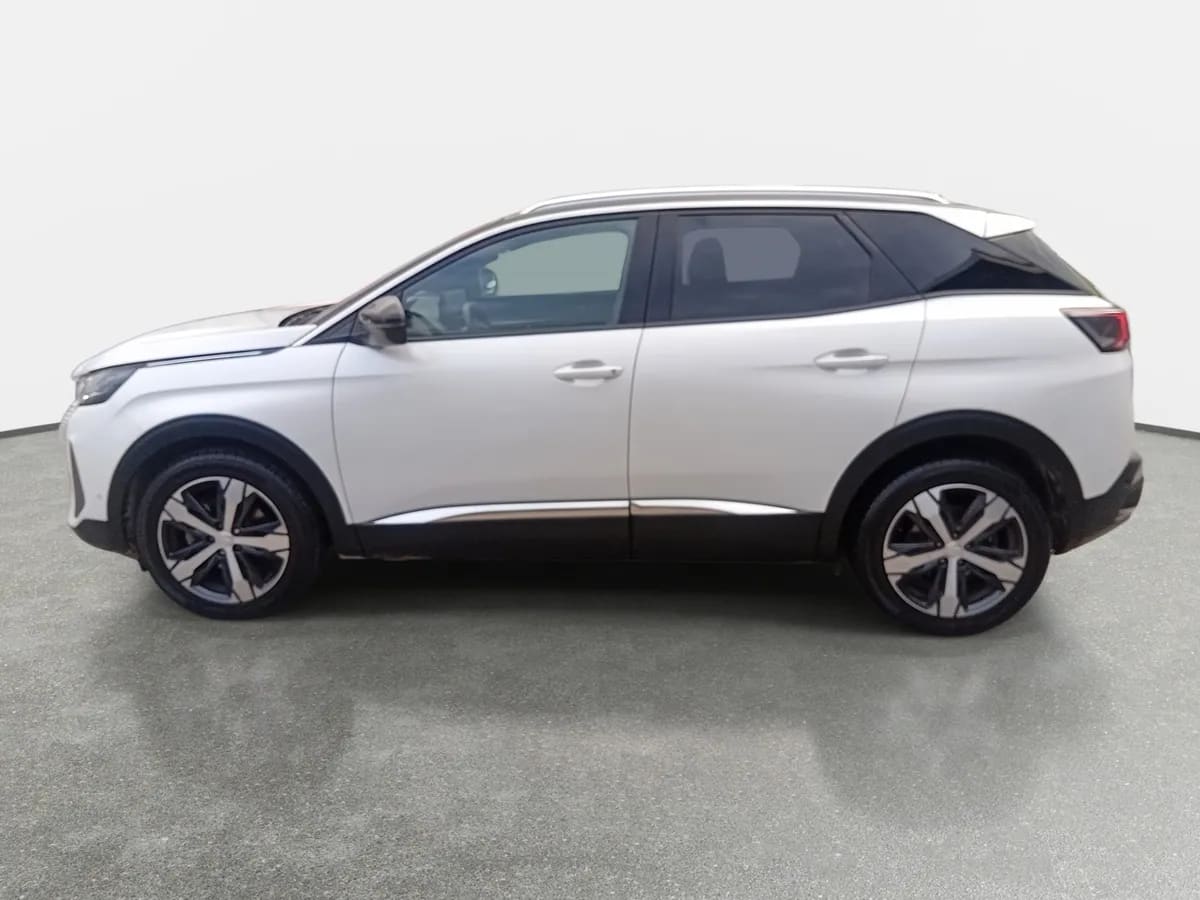 Peugeot 3008 1.5 Allure Pack Bluehdi 130 4x2 Eat8 5p año 2024