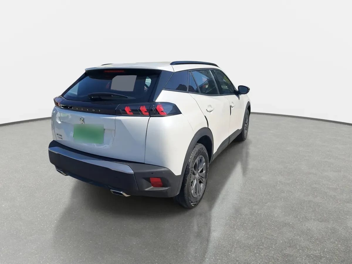 Peugeot 2008 1.2 Active Puretech 130 4x2 Mt 5p año 2022