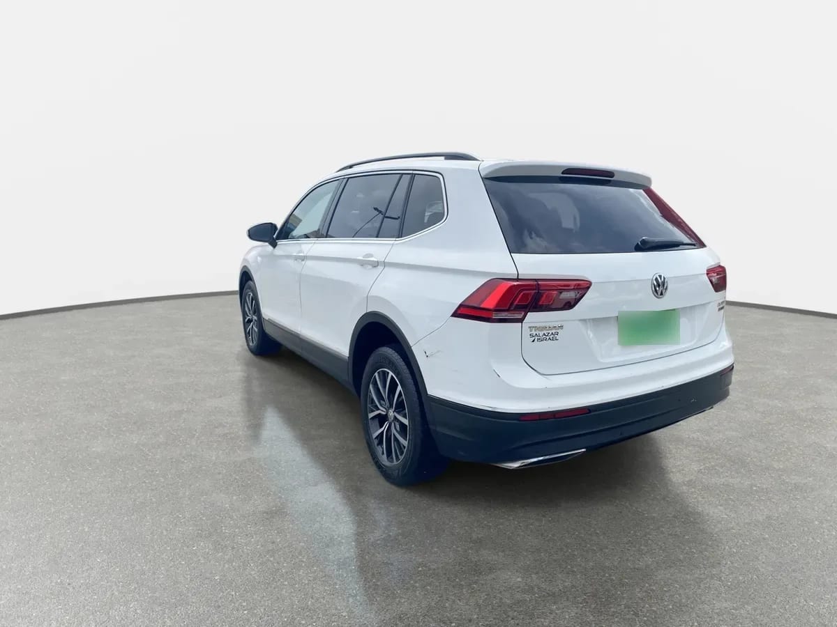 Volkswagen Tiguan 2.0 Tdi Comfortline Diesel 4motion 4x4 150hp 7a At 5p año 2019