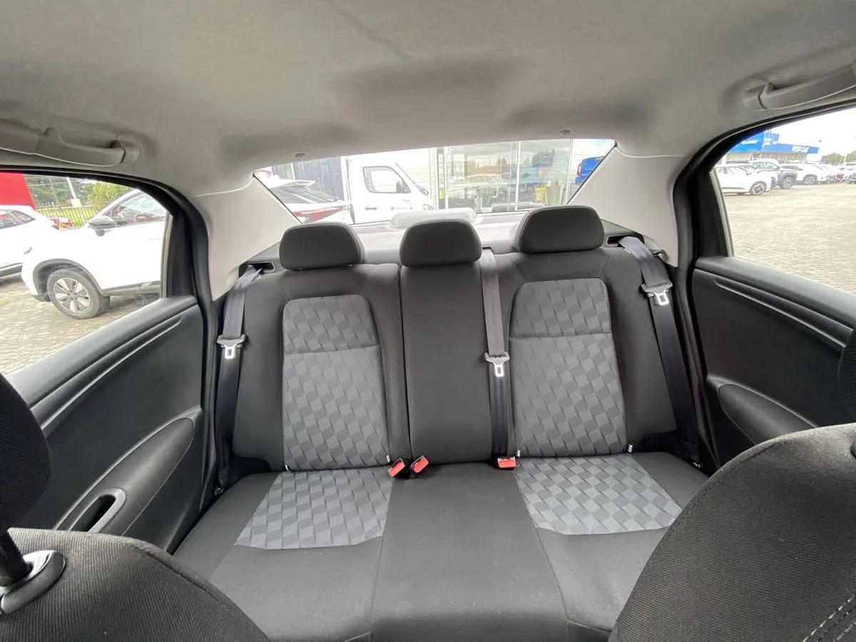 Citroen C-Elysee 1.5 Feel Pack Hdi Diesel 4x2 100 Bvm Mt 4p año 2024