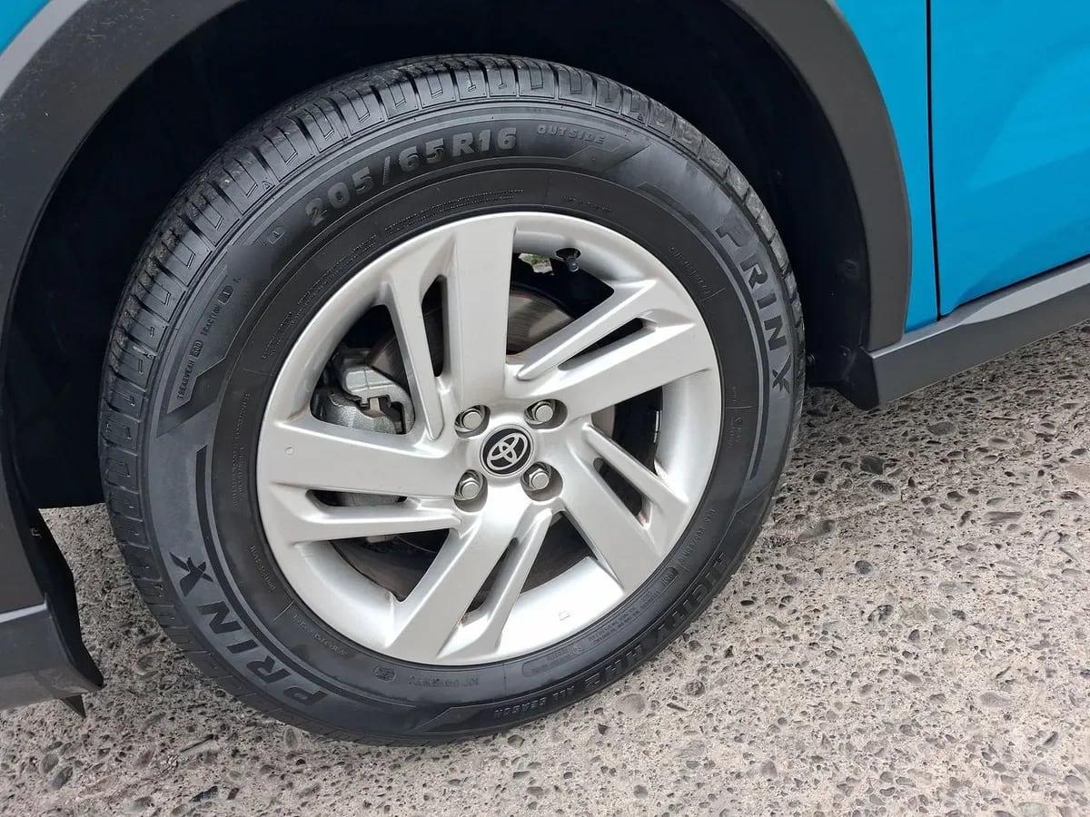 Toyota Raize 1.2 E 4x2 At 5p año 2023