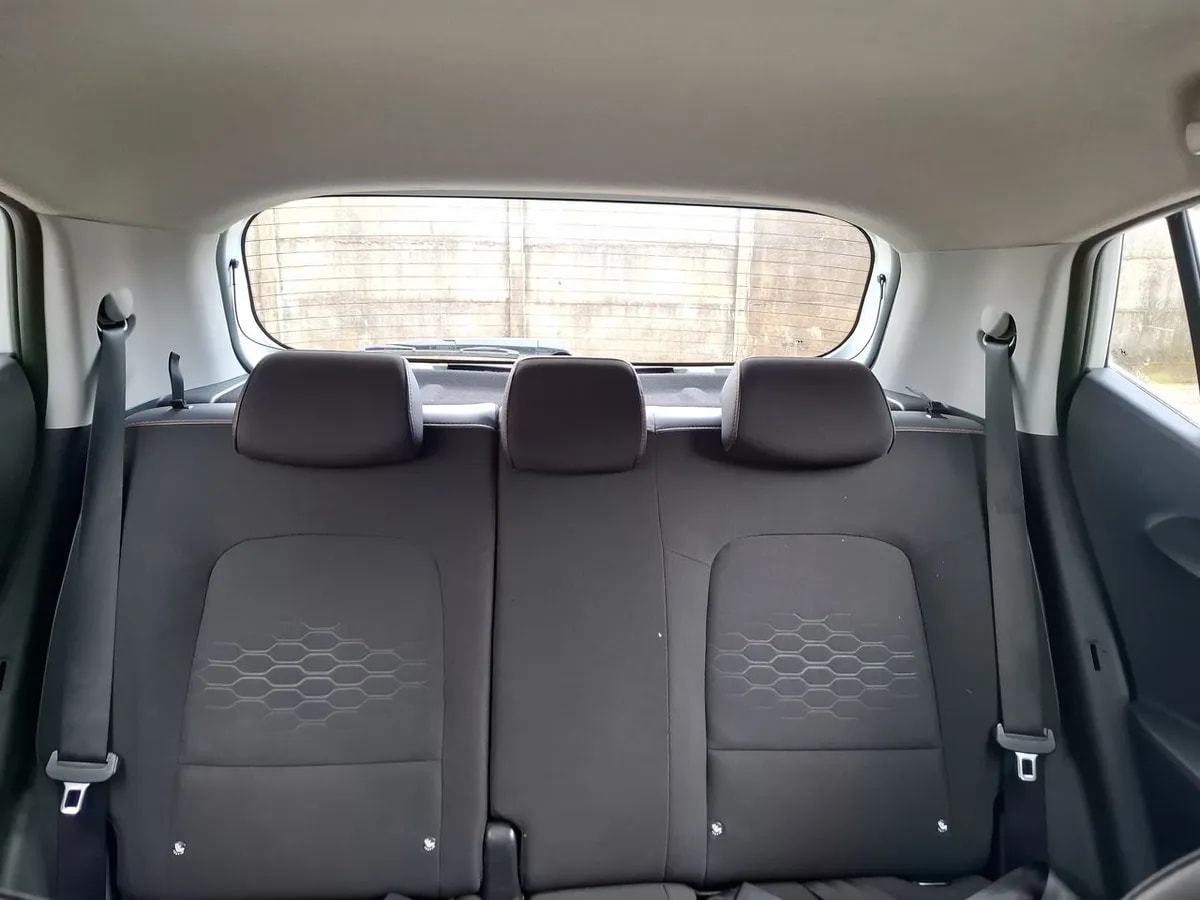 Hyundai Grand I10 1.2 Plus 4x2 Hb Mt 5p año 2024