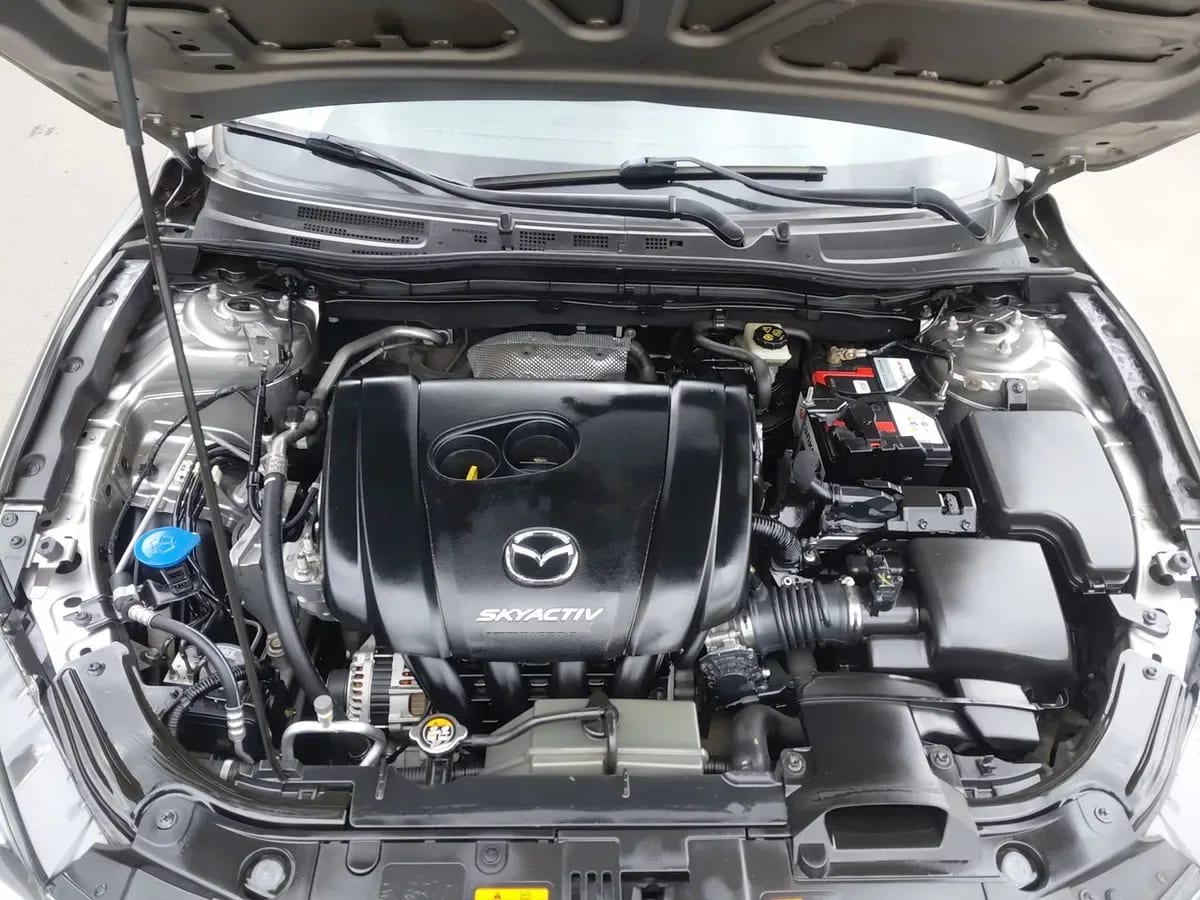 Mazda 3 2.0 Sport Gt 4x2 Sr 6at 5p año 2016