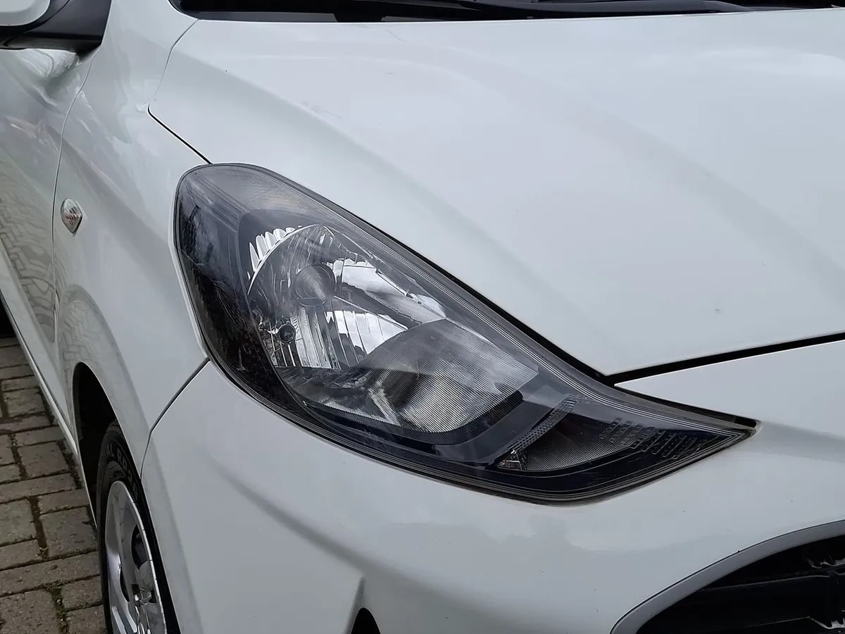 Hyundai Grand I10 1.2 Plus 4x2 Hb Mt 5p año 2024