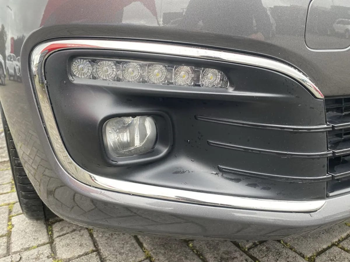 Citroen C-Elysee 1.5 Feel Pack Hdi Diesel 4x2 100 Bvm Mt 4p año 2024