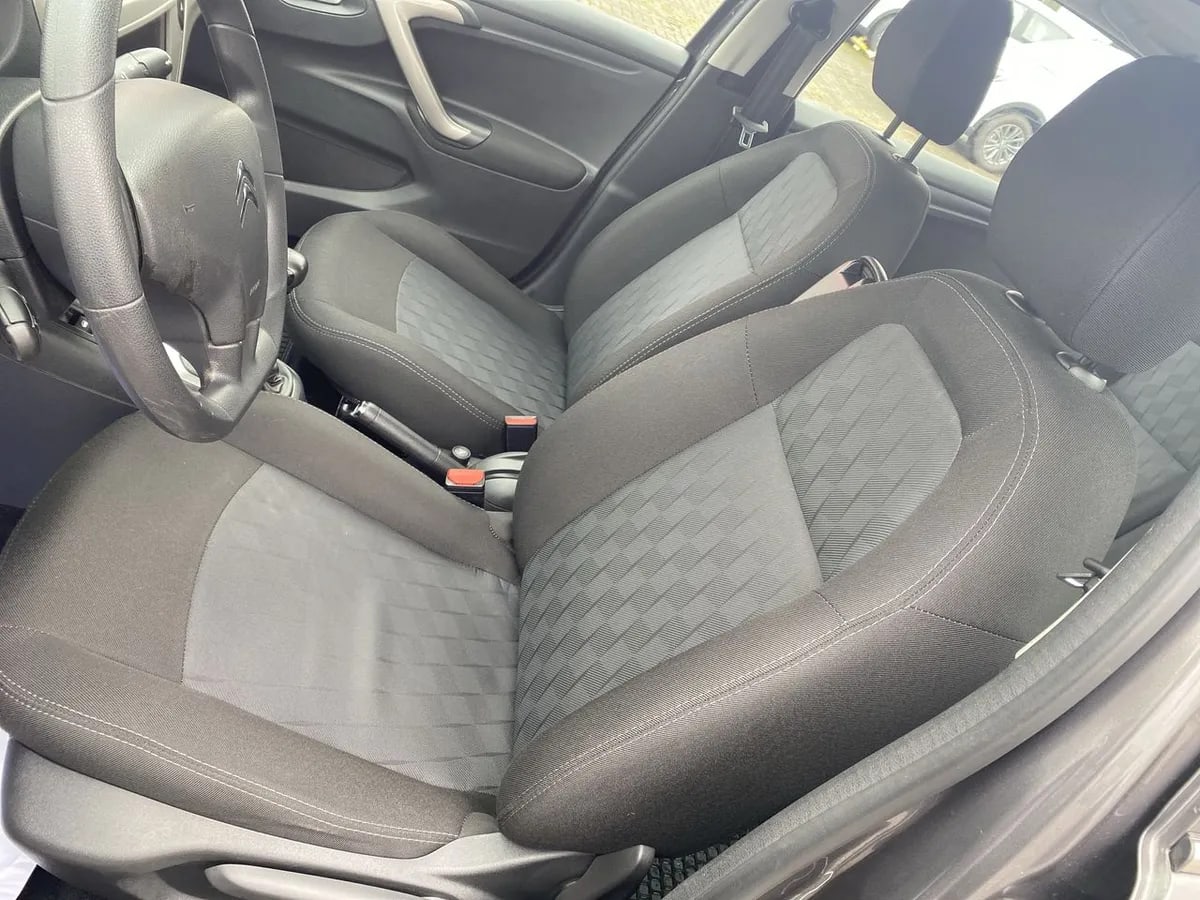 Citroen C-Elysee 1.5 Feel Pack Hdi Diesel 4x2 100 Bvm Mt 4p año 2024