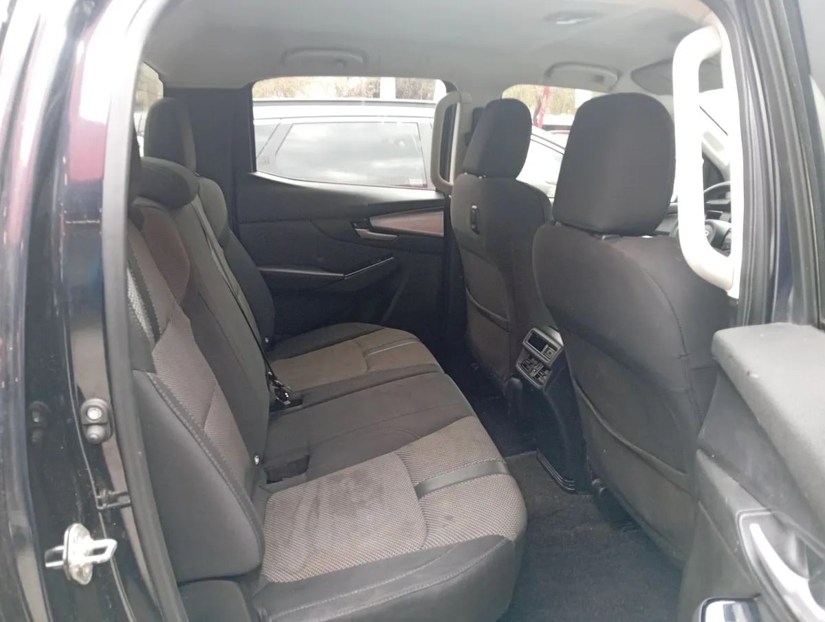 Mazda Bt-50 3.0 High Diesel 4x4 Dob.cab. 6mt 4p año 2023