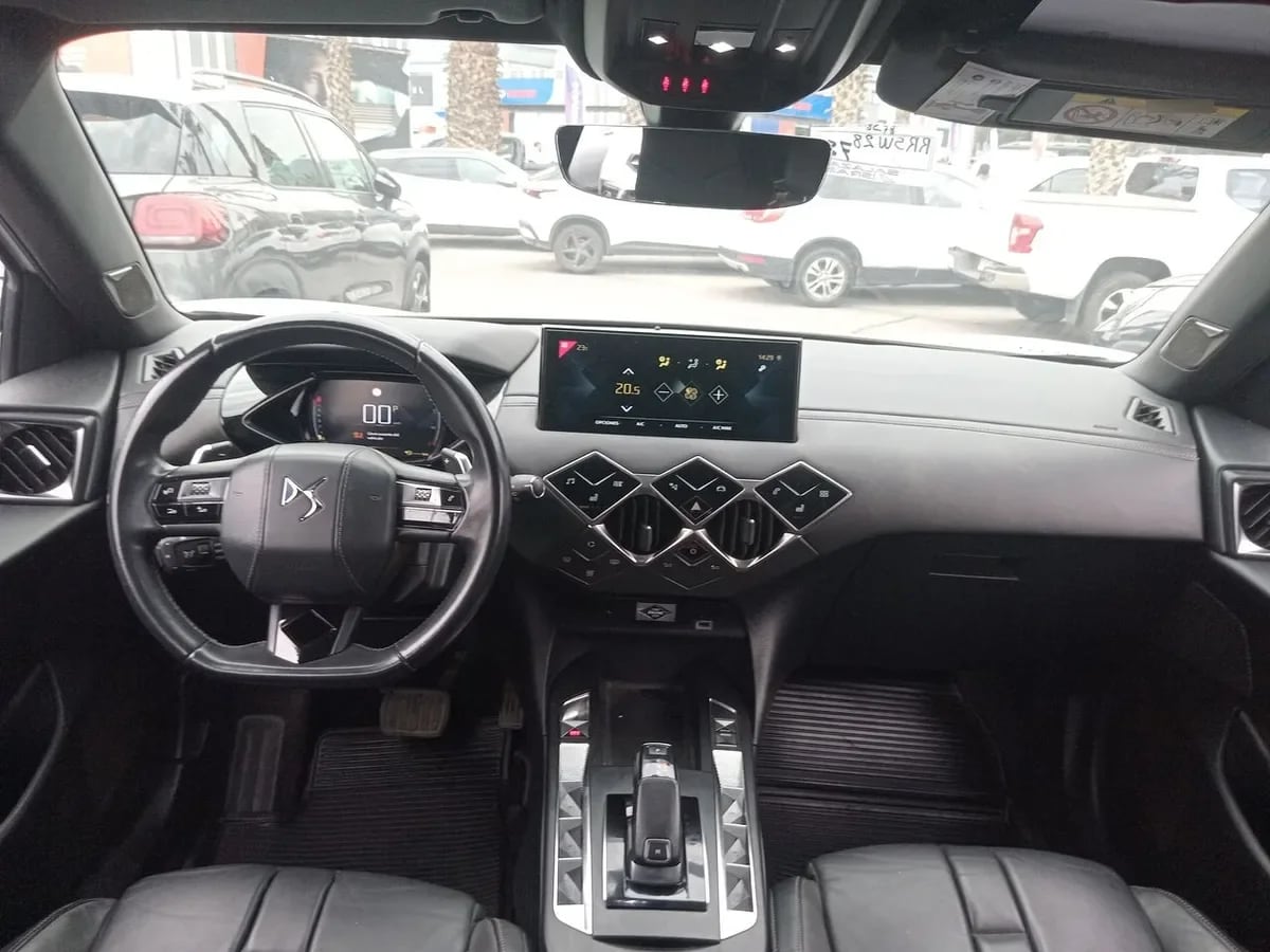 Citroen Ds3 1.2 Crossback Bastille Puretech 4x2 155 8at 5p año 2022
