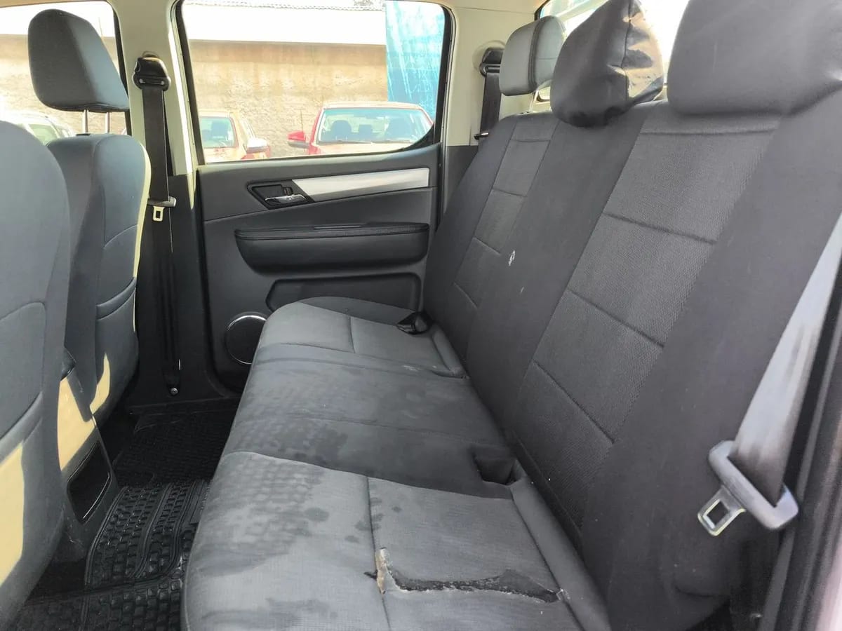 JAC T8 2.0 Comfort 4x2 Diesel Mt 4p año 2022