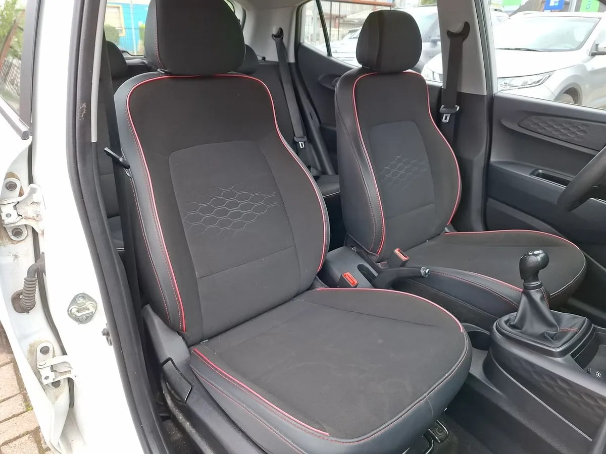 Hyundai Grand I10 1.2 Plus 4x2 Hb Mt 5p año 2024