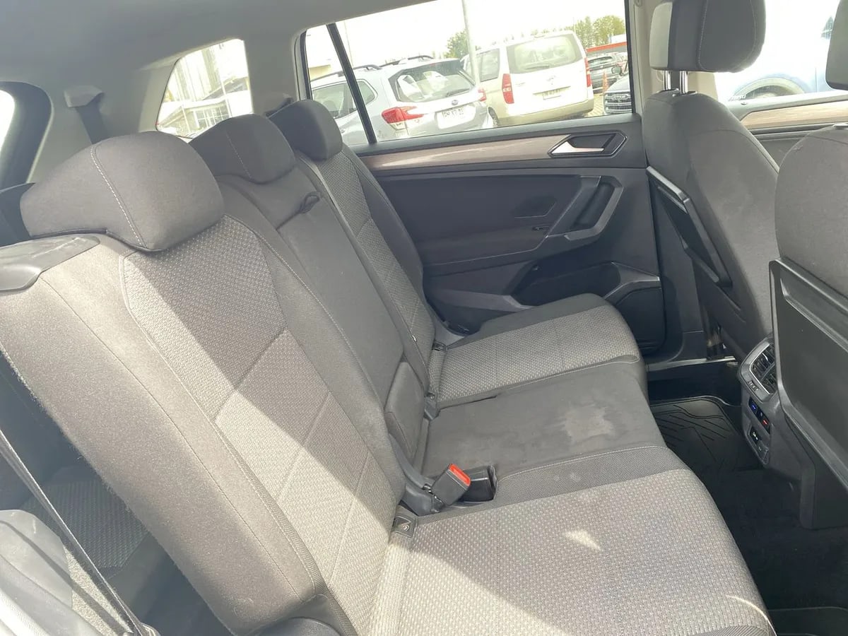 Volkswagen Tiguan 2.0 Tdi Comfortline Diesel 4motion 4x4 150hp 7a At 5p año 2019