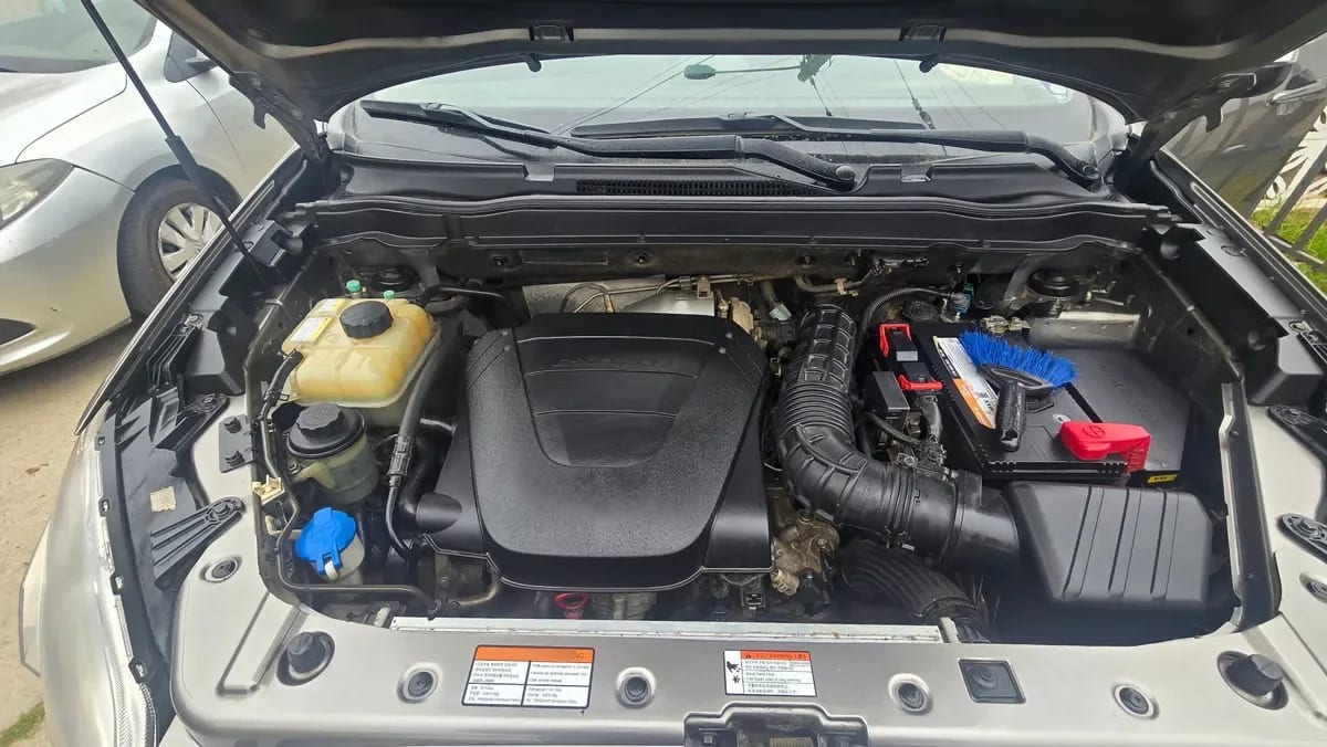 SSANGYONG KORANDO 2.0 2ab Abs Ll Mt 4x4 año 2013