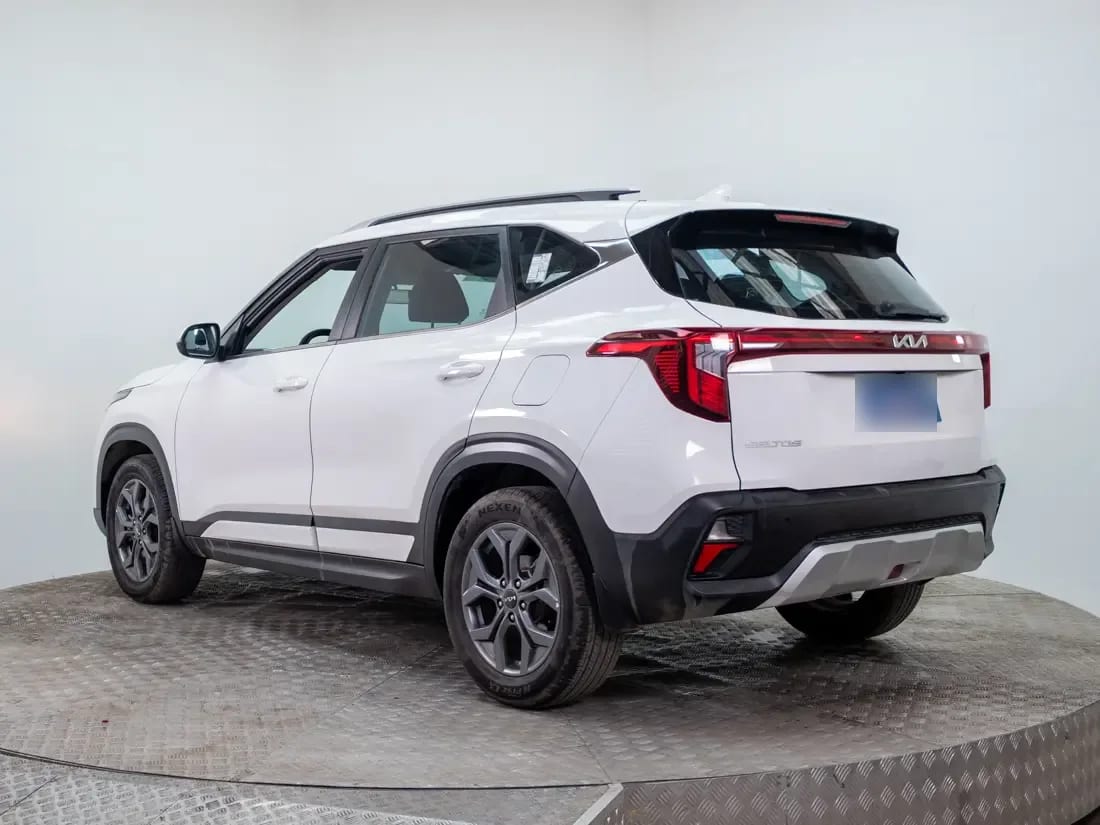 Kia Seltos 1.5 Ex At año 2024