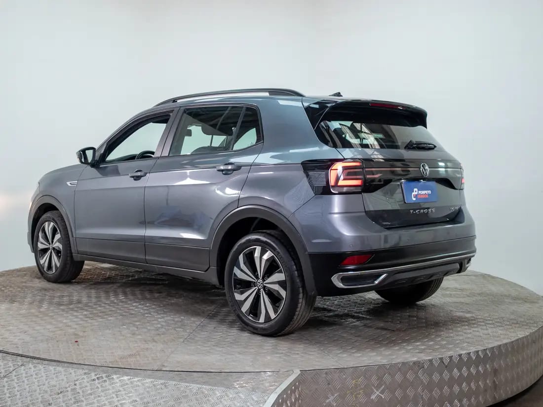 Volkswagen T-Cross 1.0 Tsi Comfortline Mt año 2022