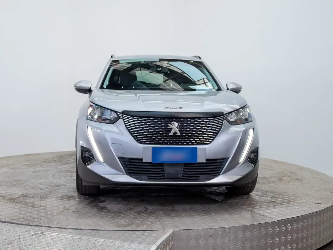 Peugeot 2008 1.2 Allure Pack Puretech 130 Mt año 2021