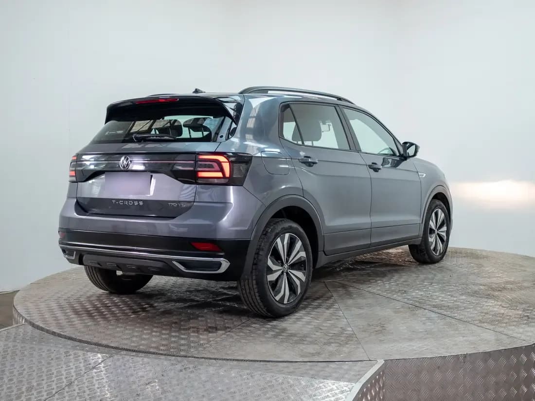 Volkswagen T-Cross 1.0 Tsi Comfortline Mt año 2022