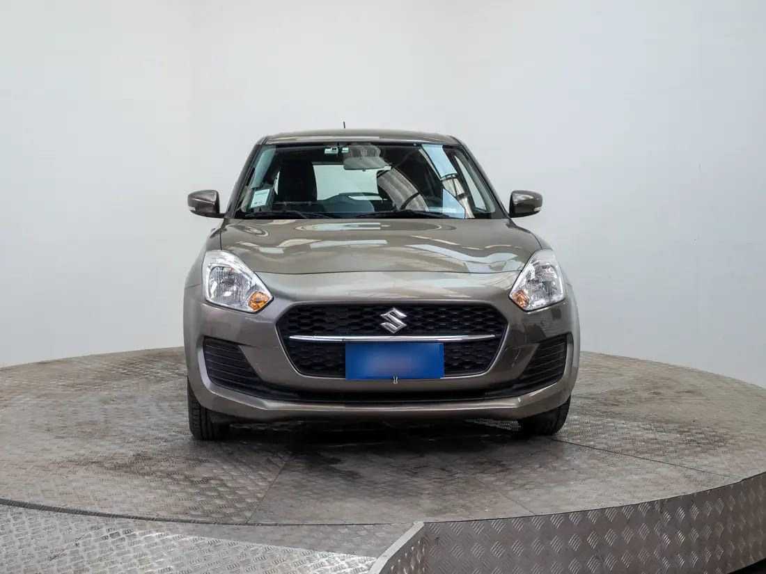 Suzuki Swift 1.2 Gl Mt año 2025