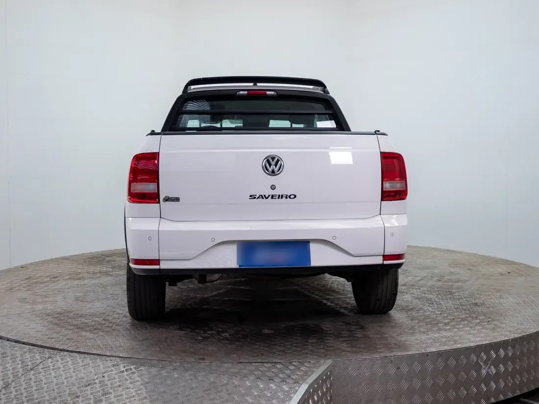 Volkswagen Saveiro 1.6 Doble Cabina Comfort-Line Mt año 2022
