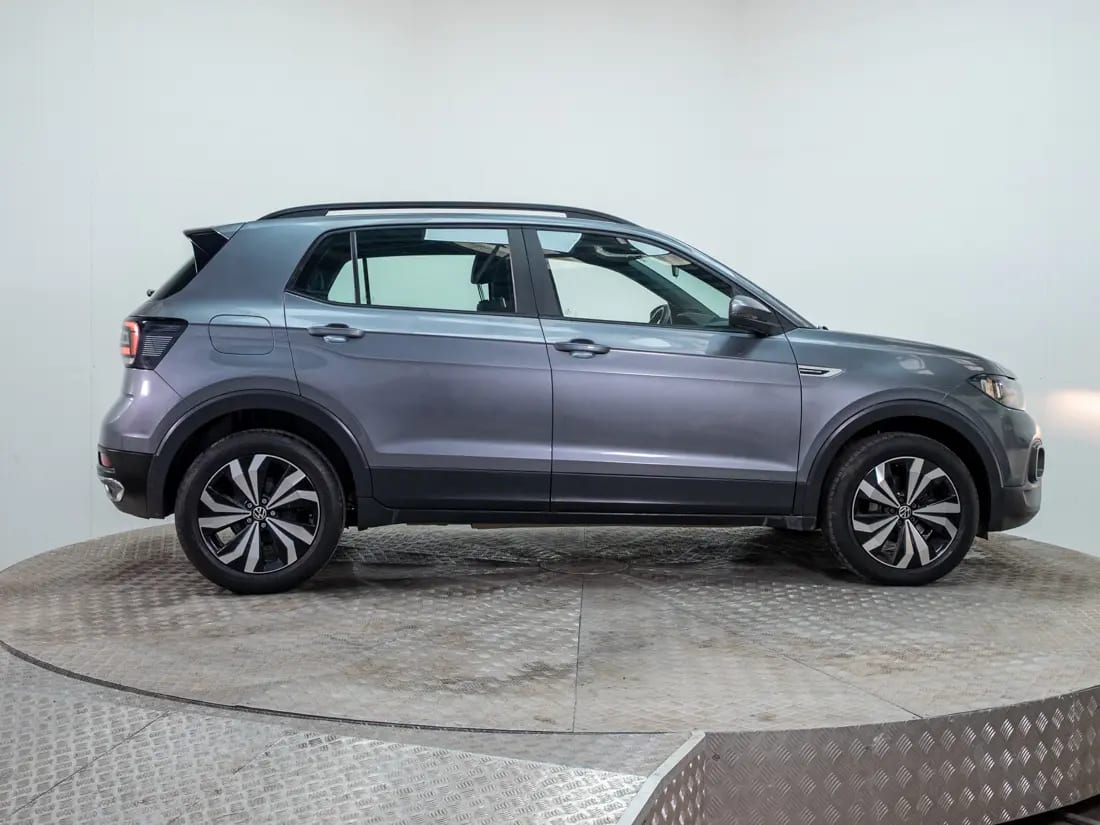 Volkswagen T-Cross 1.0 Tsi Comfortline Mt año 2022